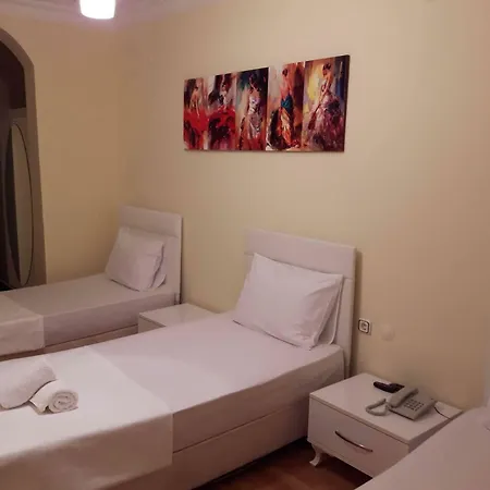 Melody Oda ve Kahvaltı